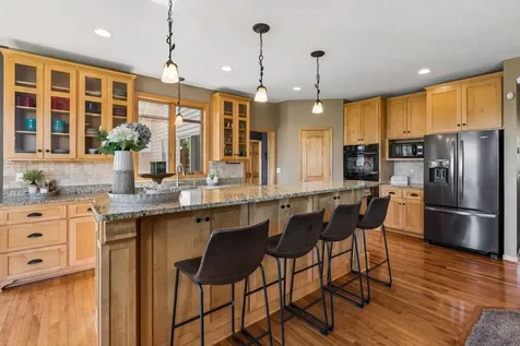 5216 102nd Trail N Brooklyn Park MN 55443