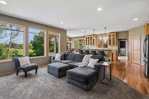 5216 102nd Trail N Brooklyn Park MN 55443