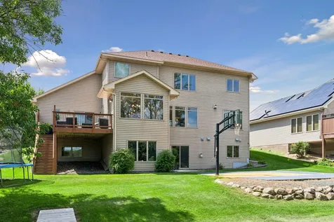 5216 102nd Trail N Brooklyn Park MN 55443