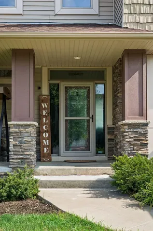 5216 102nd Trail N Brooklyn Park MN 55443