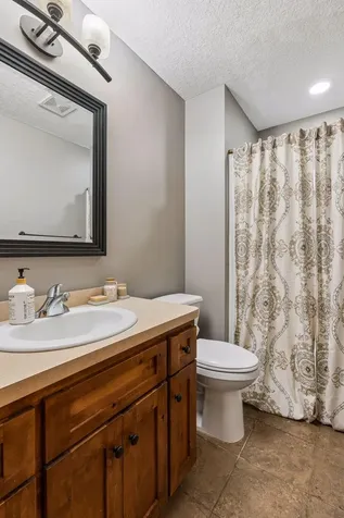 5216 102nd Trail N Brooklyn Park MN 55443