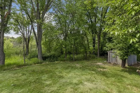 6398 47th Street N Oakdale MN 55128