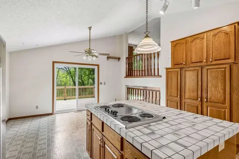 6398 47th Street N Oakdale MN 55128