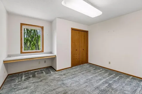 6398 47th Street N Oakdale MN 55128