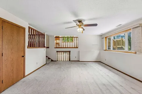 6398 47th Street N Oakdale MN 55128