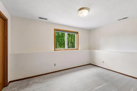 6398 47th Street N Oakdale MN 55128