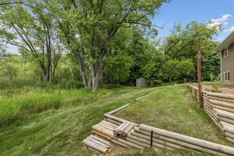 6398 47th Street N Oakdale MN 55128