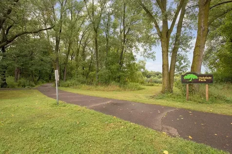 6398 47th Street N Oakdale MN 55128