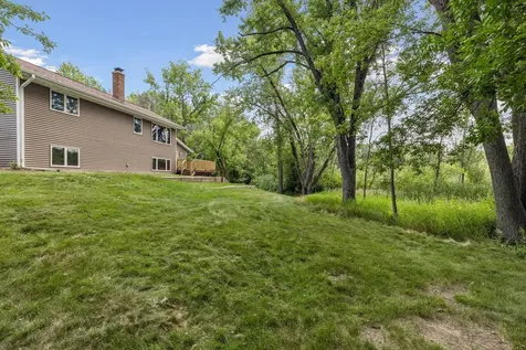 6398 47th Street N Oakdale MN 55128