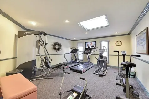 10511 Cedar Lake Road Hopkins MN 55305
