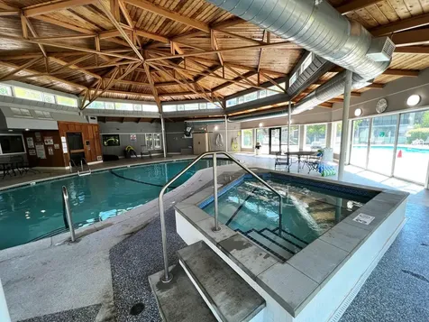 10511 Cedar Lake Road Hopkins MN 55305
