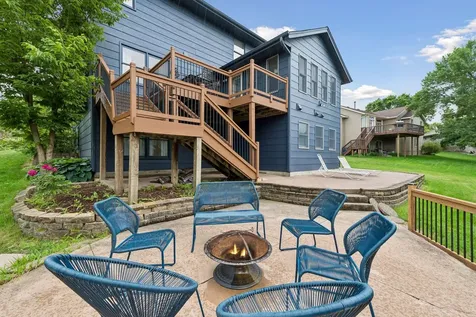 20955 Jamestown Avenue Lakeville MN 55044
