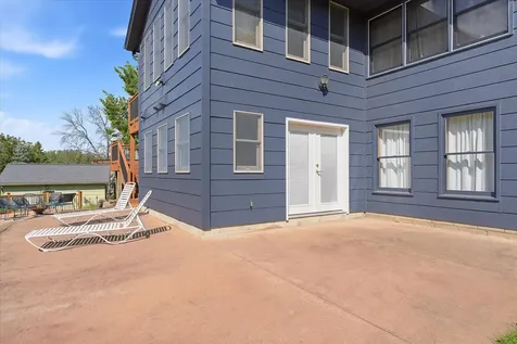 20955 Jamestown Avenue Lakeville MN 55044
