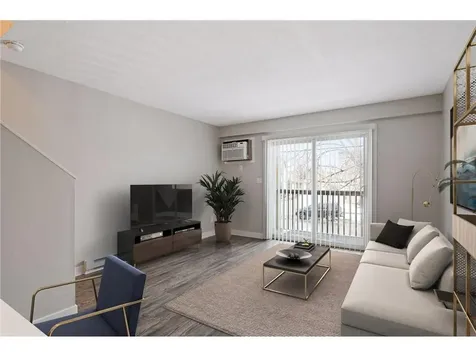 924 21st Avenue S Minneapolis MN 55404