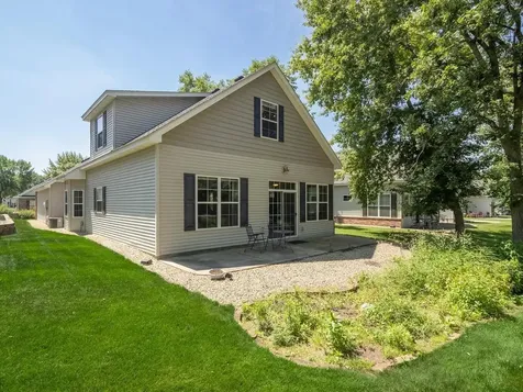 10562 Mississippi Circle N Brooklyn Park MN 55443