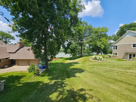 23221 Green Acres Drive Richmond MN 56368