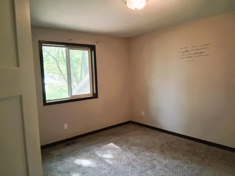 1930 Prospect Drive NE Saint Cloud MN 56304