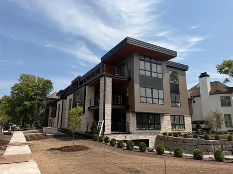 150 Broadway Avenue S Wayzata MN 55391