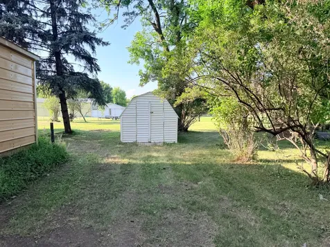 503 2nd Avenue NE Pipestone MN 56164