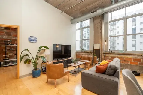 521 S 7th Street Minneapolis MN 55415