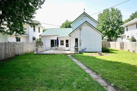 214 E Howard Street Winona MN 55987