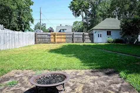 214 E Howard Street Winona MN 55987
