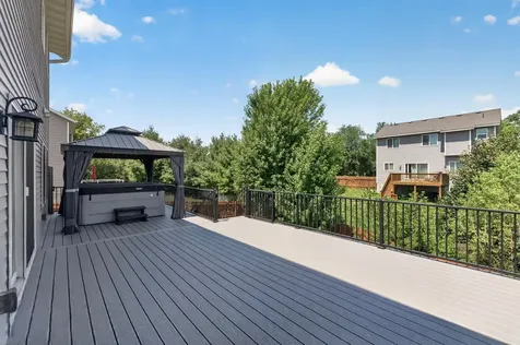 2299 Gall Avenue Maplewood MN 55109