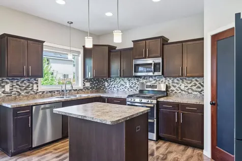 2299 Gall Avenue Maplewood MN 55109