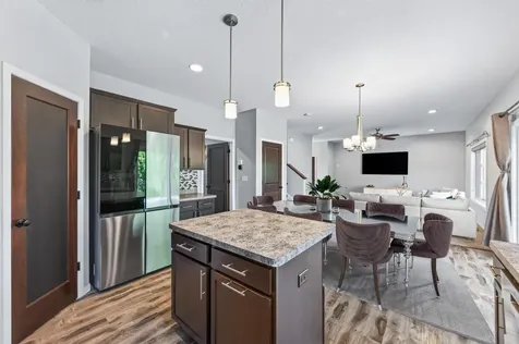 2299 Gall Avenue Maplewood MN 55109