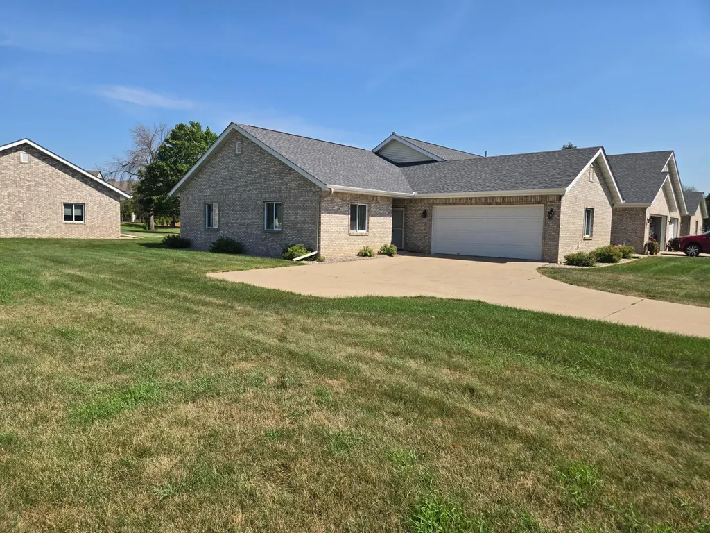 111 S West Street Belle Plaine MN 56011
