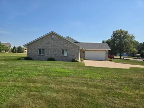 111 S West Street Belle Plaine MN 56011