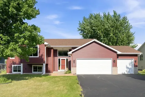 805 Daniel Drive Belle Plaine MN 56011