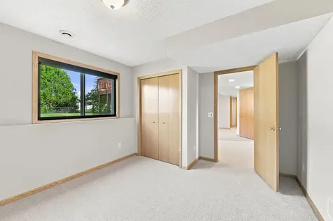805 Daniel Drive Belle Plaine MN 56011