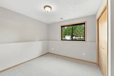 805 Daniel Drive Belle Plaine MN 56011