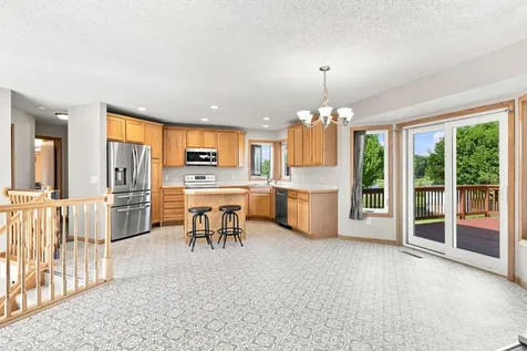 805 Daniel Drive Belle Plaine MN 56011