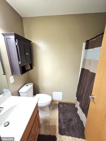 707 4th Avenue SW Isanti MN 55040