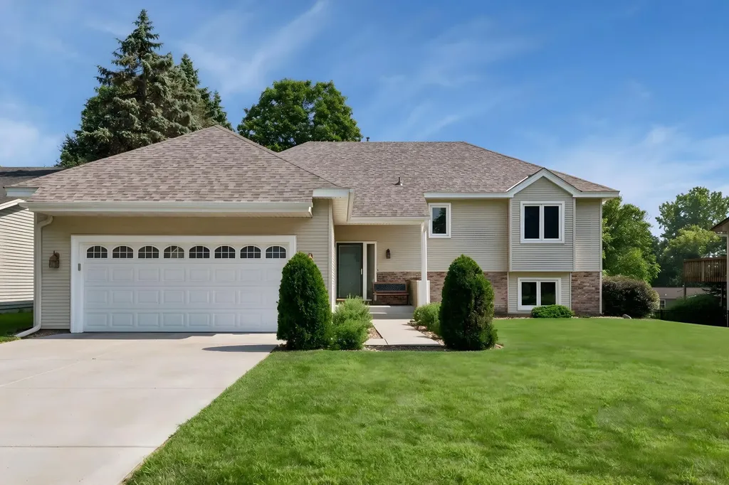 15481 Michele Lane Eden Prairie MN 55346