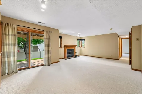 15481 Michele Lane Eden Prairie MN 55346