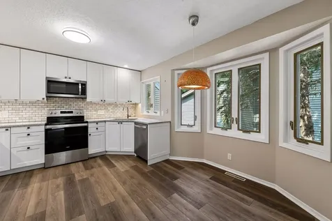 15481 Michele Lane Eden Prairie MN 55346