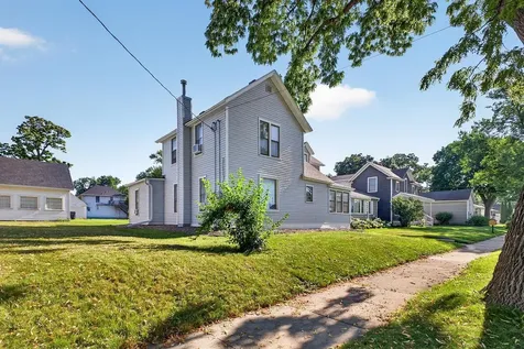 215 6th Street NW Rochester MN 55901