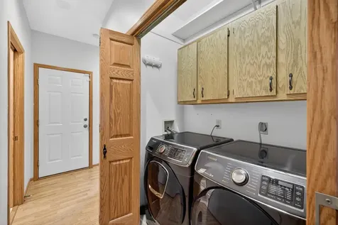 2032 Fox Valley Drive SW Rochester MN 55902