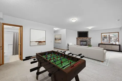 2032 Fox Valley Drive SW Rochester MN 55902