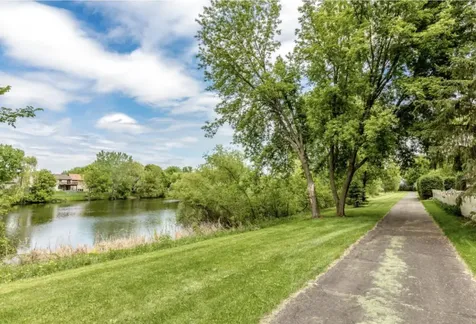 10225 208th Street W Lakeville MN 55044