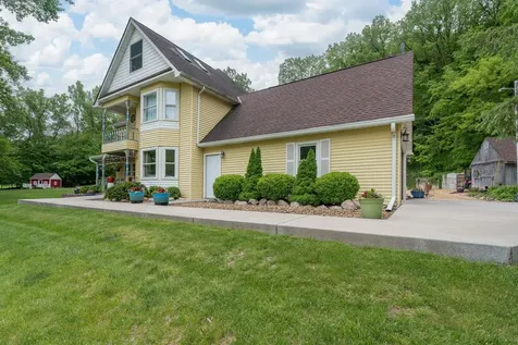 48194 Old River Bluff Road Saint Peter MN 56082