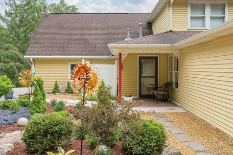 48194 Old River Bluff Road Saint Peter MN 56082