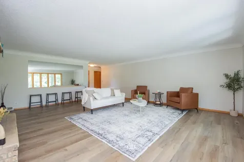 4503 S River Haven Road Moorhead MN 56560