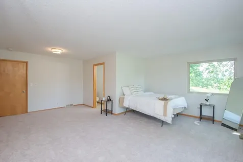 4503 S River Haven Road Moorhead MN 56560