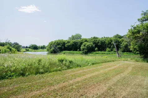 4503 S River Haven Road Moorhead MN 56560