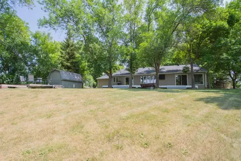 4503 S River Haven Road Moorhead MN 56560