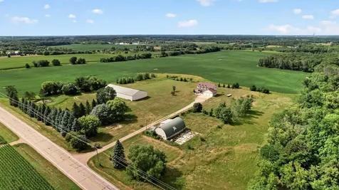 6040 Woodland Trail Greenfield MN 55357